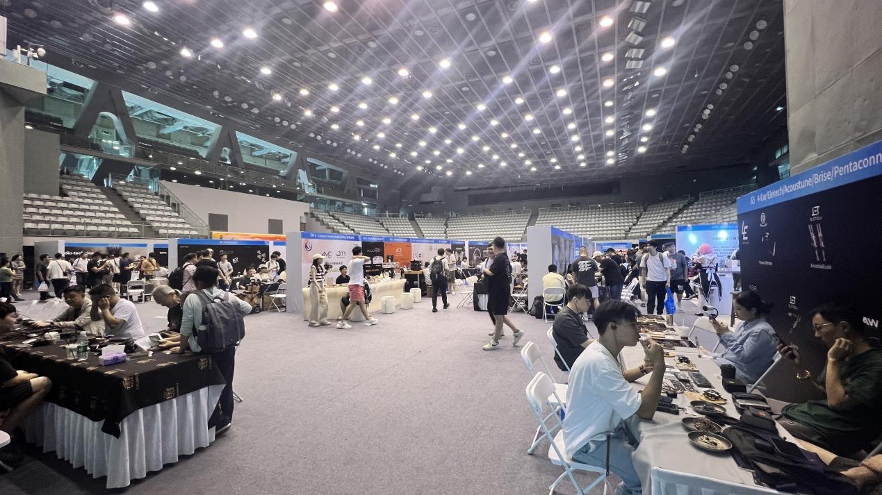 吸睛又吸金！“2024深圳音响耳机展”文博会期间交易近3500万元(图1)