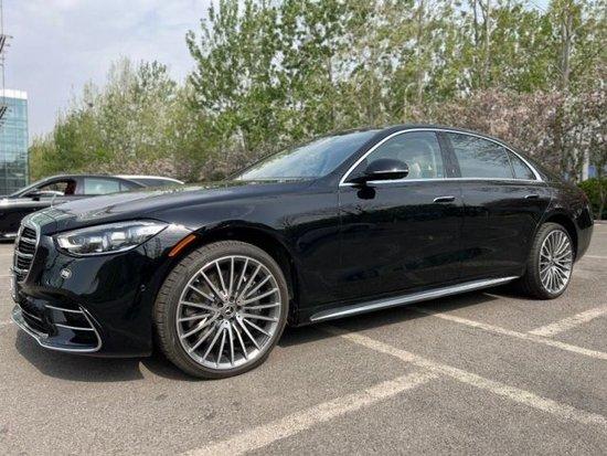 2024款奔驰S500顶级配置商务四座欧规现车150万(图2)
