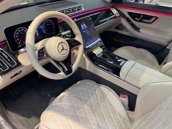 2024款奔驰S500顶级配置商务四座欧规现车150万(图3)