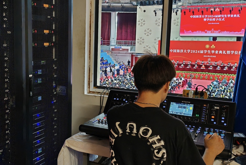 vivoX200演唱会神器：直击2024金曲时刻感受歌声中的永恒爱意！(图1)