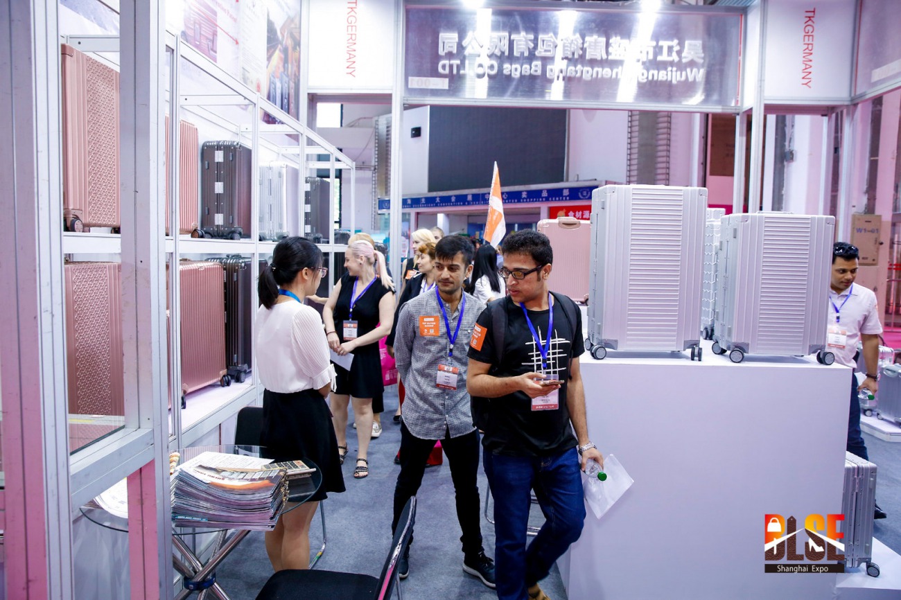 2024上海国际箱包展：全球名牌齐聚创新与传统同台竞技(图2)
