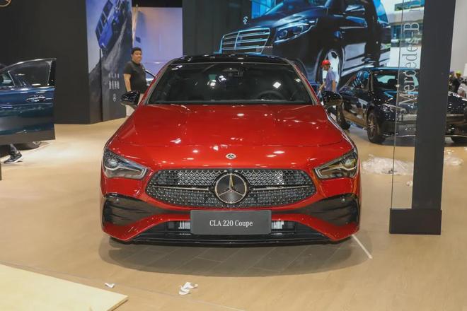 国产上市！全新奔驰CLA EV售249万起(图7)