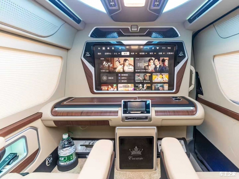 丰田海狮7座商务车2024款丰田海狮报价 售全国(图2)