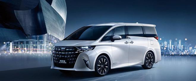 奢华配置终极PK极氪009VS丰田埃尔法春节开谁回家更有排面？(图5)