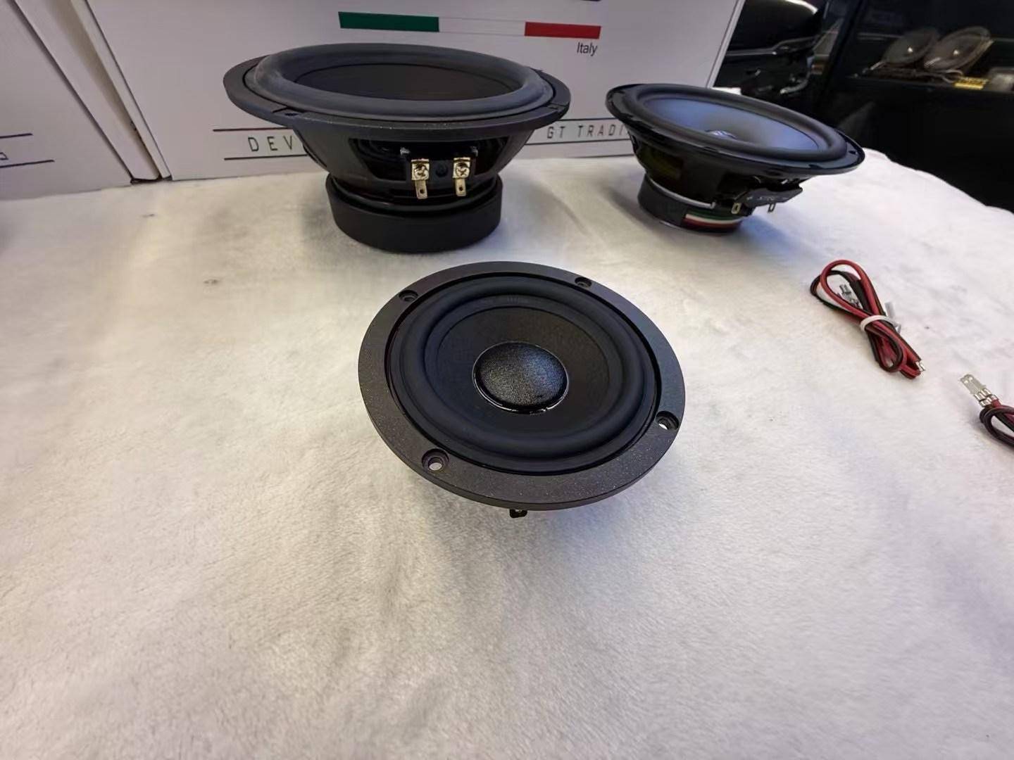 史泰格STEG：新能源车音响系统核心设备功放DSP喇叭技术先驱者(图1)