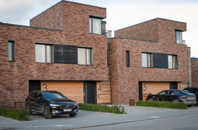 不受制裁限制！瑞典沃尔沃汽车源源不断涌入俄罗斯(图3)