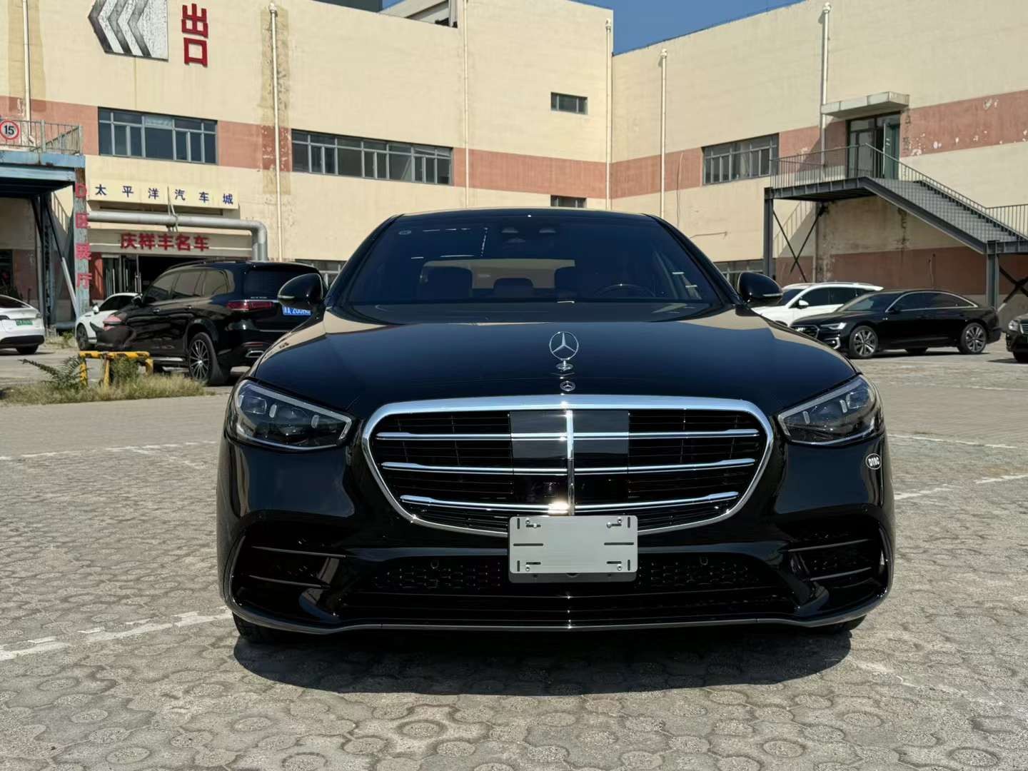 2024款奔驰S500平行进口全系降价128万起 订车送豪礼(图1)