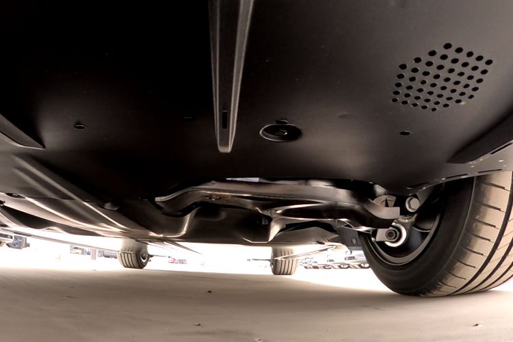 特斯拉Model 3车型配置盘点：入门级最受欢迎(图9)