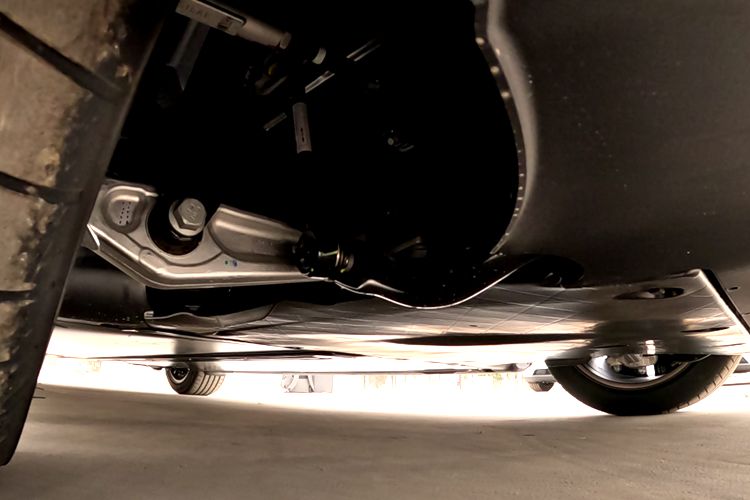 特斯拉Model 3车型配置盘点：入门级最受欢迎(图8)