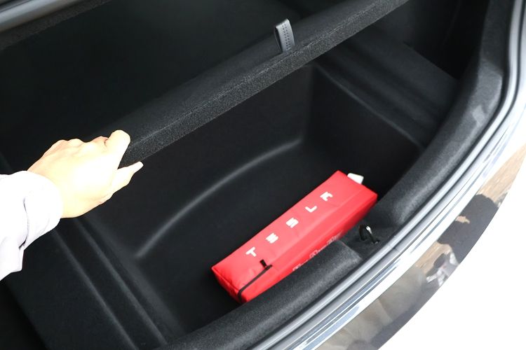 特斯拉Model 3车型配置盘点：入门级最受欢迎(图31)