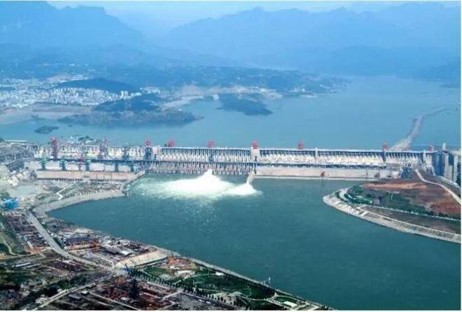 “国社之镜·世纪光影——建设金融强国”摄影展开展(图7)