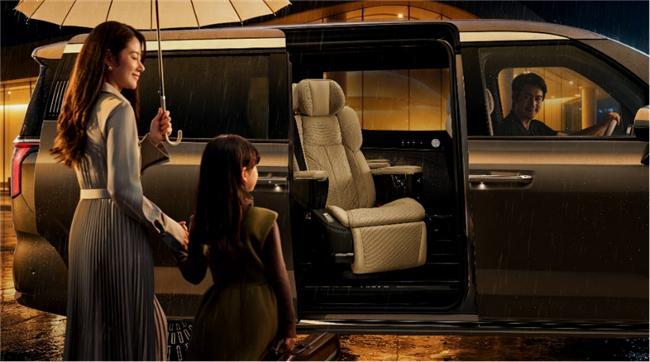 北京车展智能座舱哪家强？极氪009零重力座椅+NAIM音响(图3)