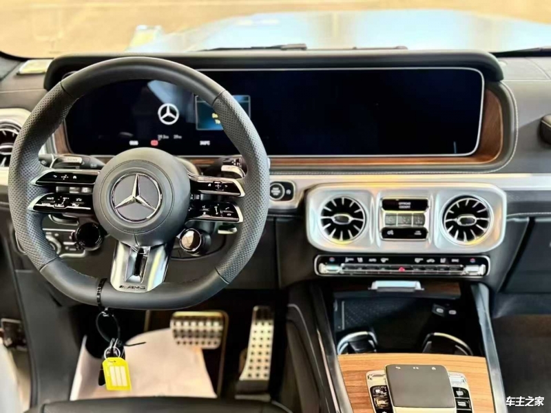 2024款奔驰G550现车全国落户购车送豪礼 颜色齐全(图4)